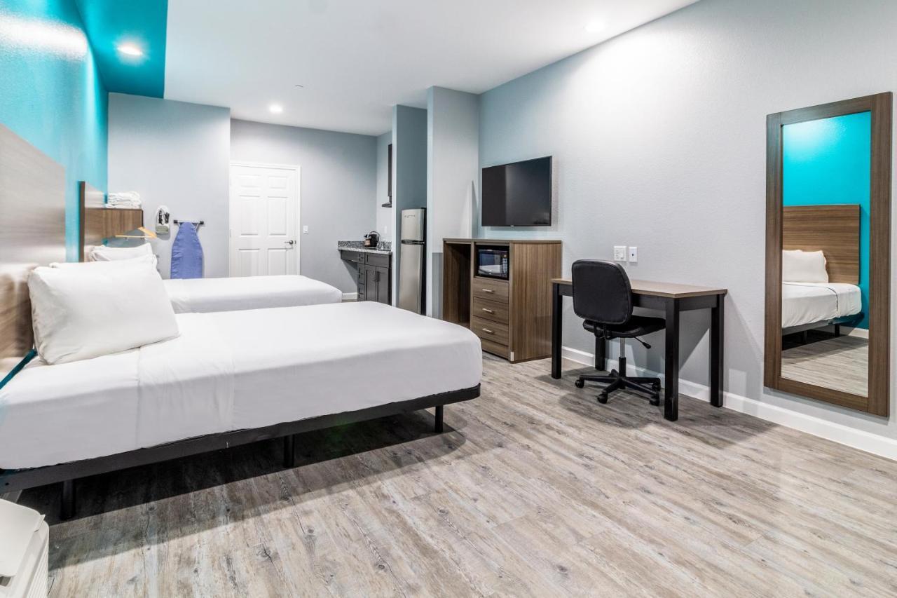 Americas Best Value Inn & Suites Kingwood Iah Airport Хамбл Экстерьер фото